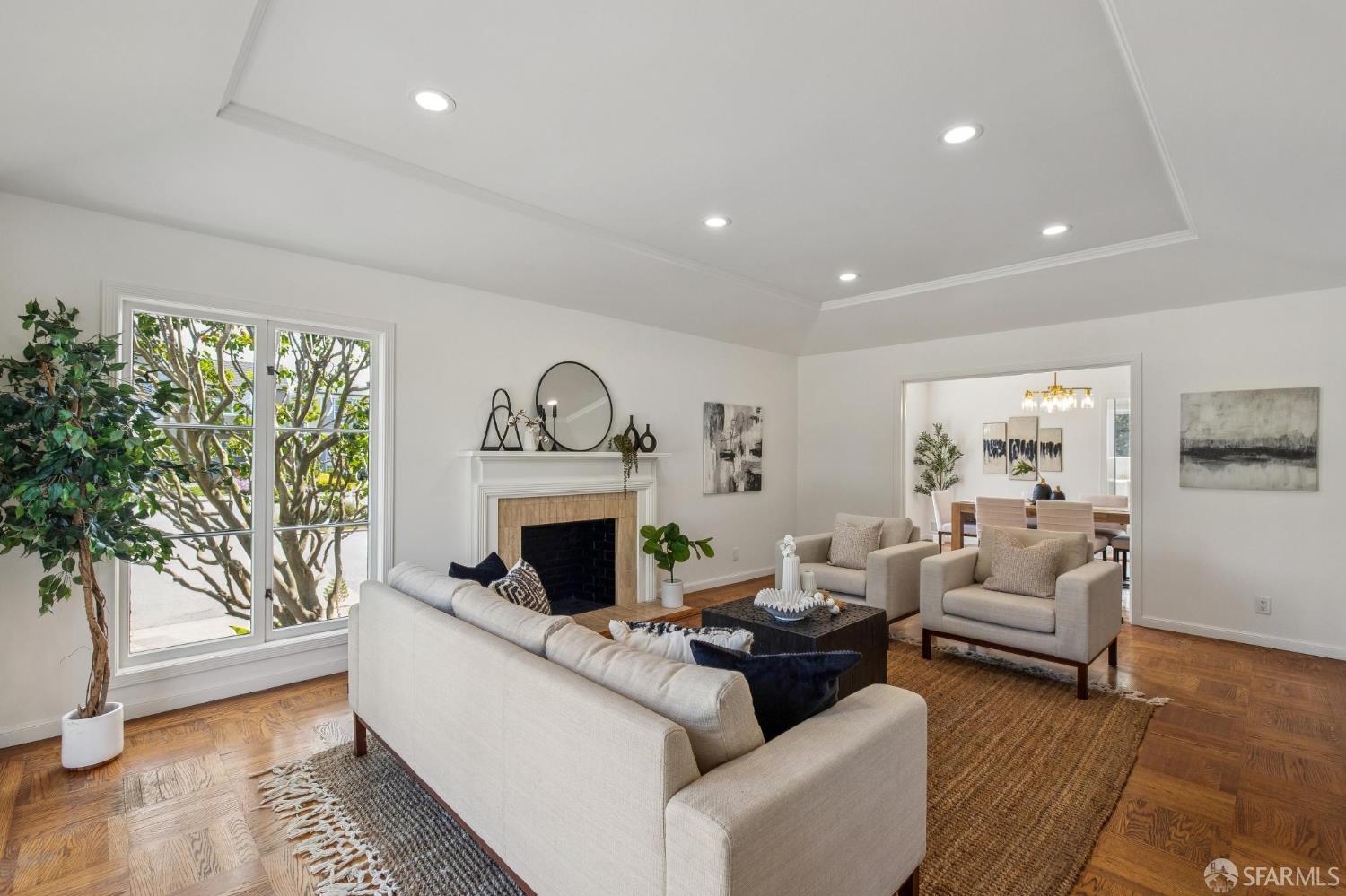 Detail Gallery Image 7 of 61 For 301 Crestlake Dr, San Francisco,  CA 94132 - 3 Beds | 3 Baths