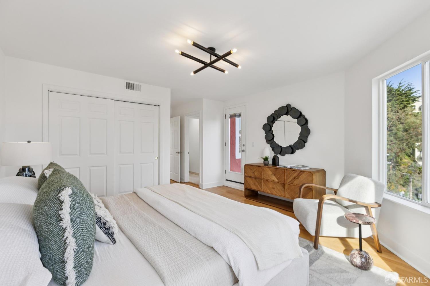 Detail Gallery Image 50 of 74 For 2473 Diamond St, San Francisco,  CA 94131 - 3 Beds | 2/1 Baths