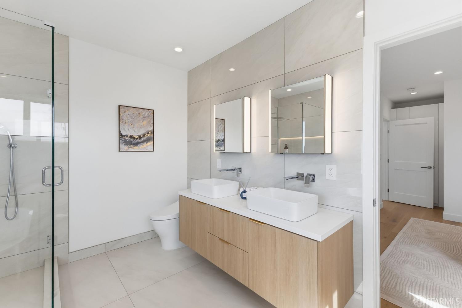 Detail Gallery Image 43 of 93 For 2479 31st Ave, San Francisco,  CA 94116 - 5 Beds | 4 Baths