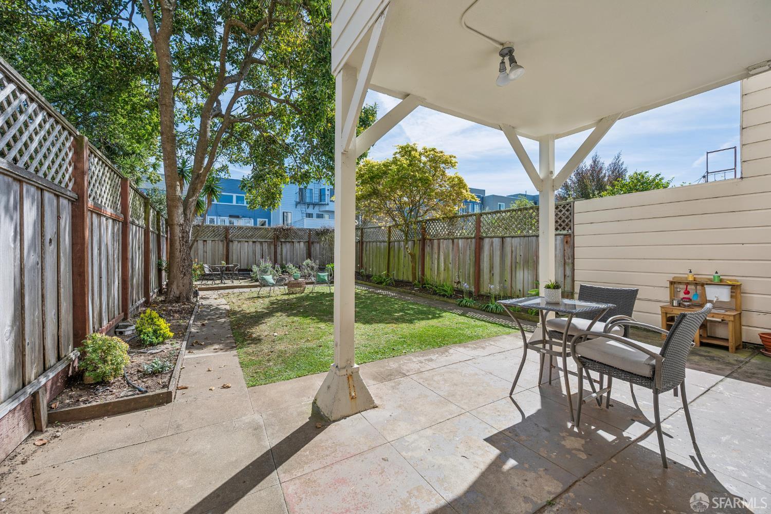 Detail Gallery Image 34 of 37 For 660 10th Ave, San Francisco,  CA 94118 - 3 Beds | 1/1 Baths