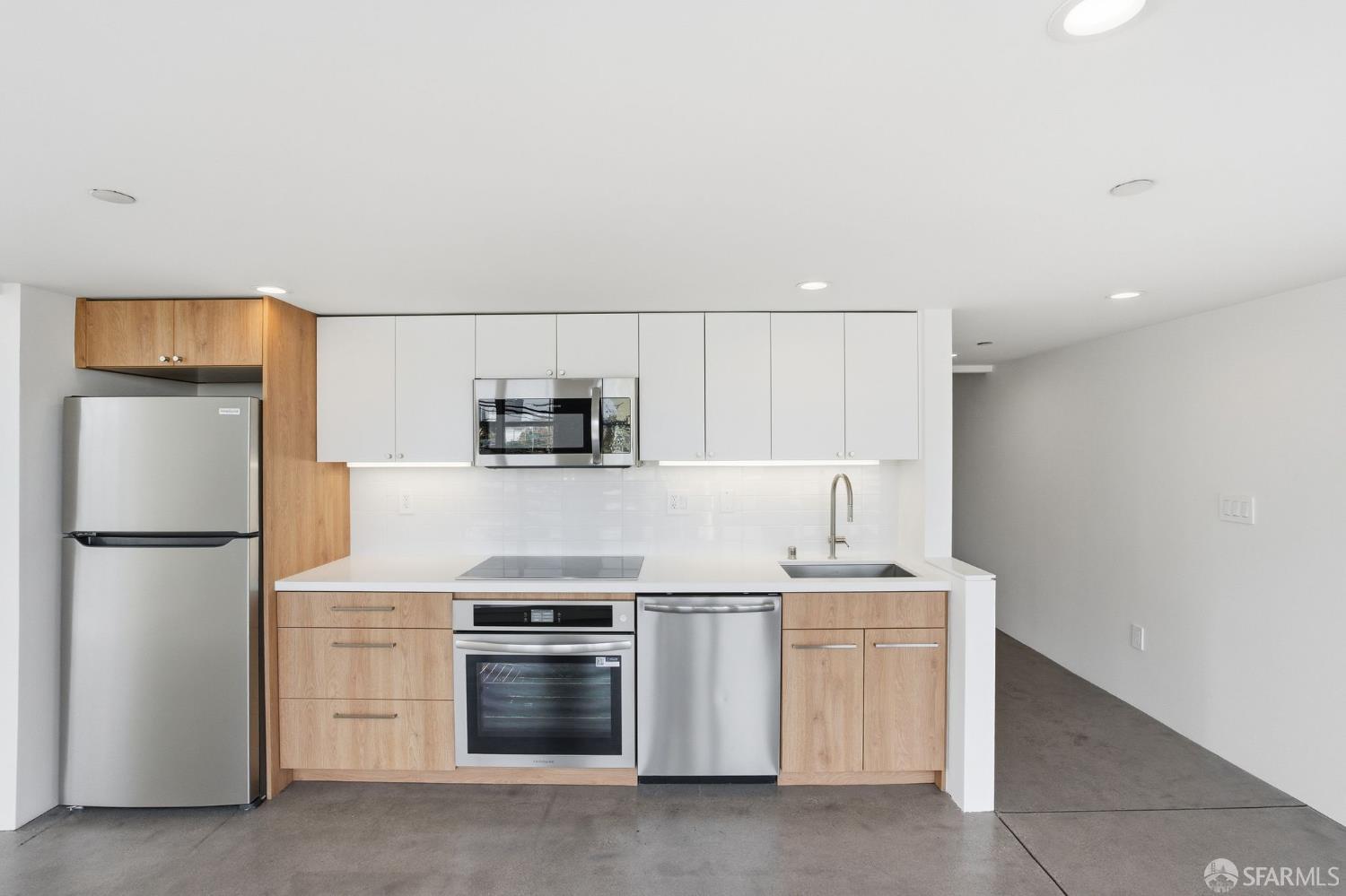 Detail Gallery Image 8 of 49 For 1800 Bryant St, San Francisco,  CA 94110 - 1 Beds | 2 Baths