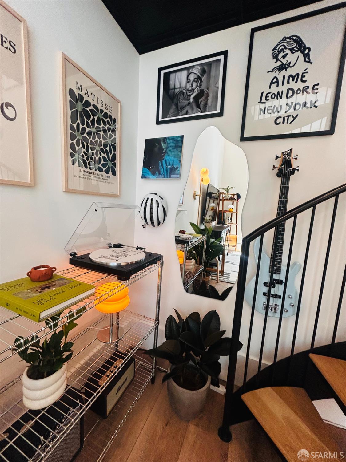 Photo #6: 426116060 Listing: Photo #6