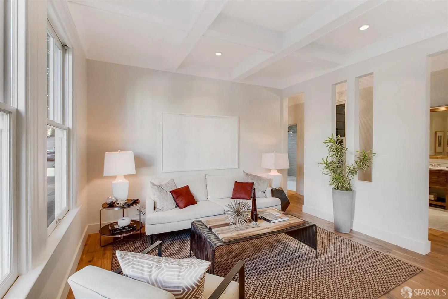 Photo #7: 426116120 Listing: Photo #7