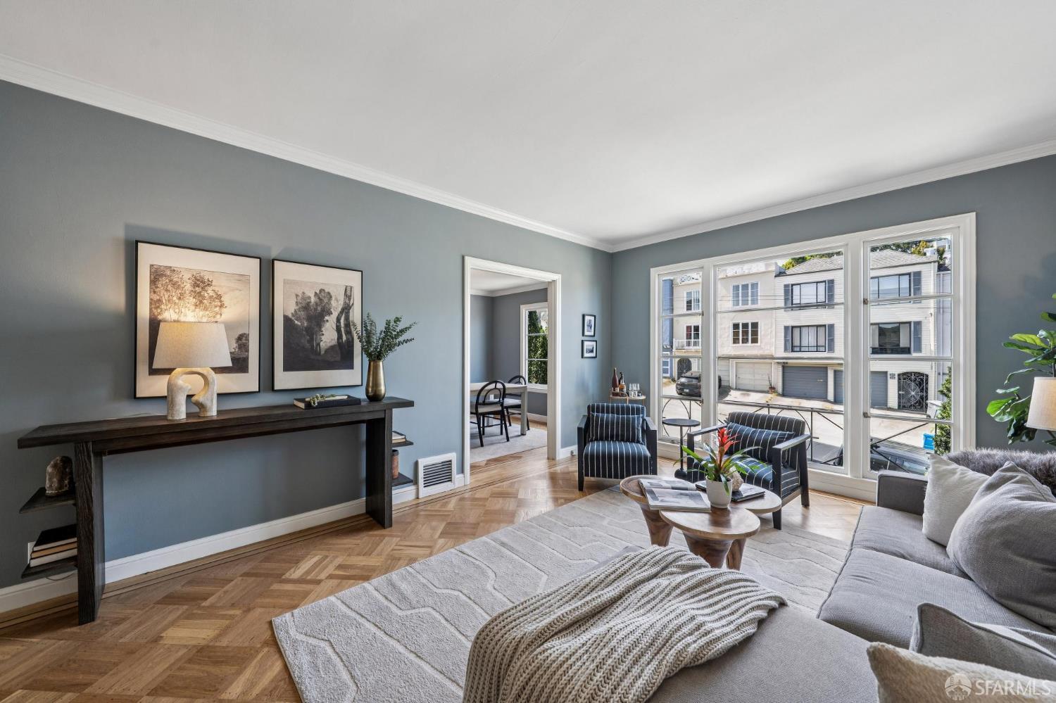 Detail Gallery Image 7 of 64 For 2062 10th Ave, San Francisco,  CA 94116 - 4 Beds | 2 Baths