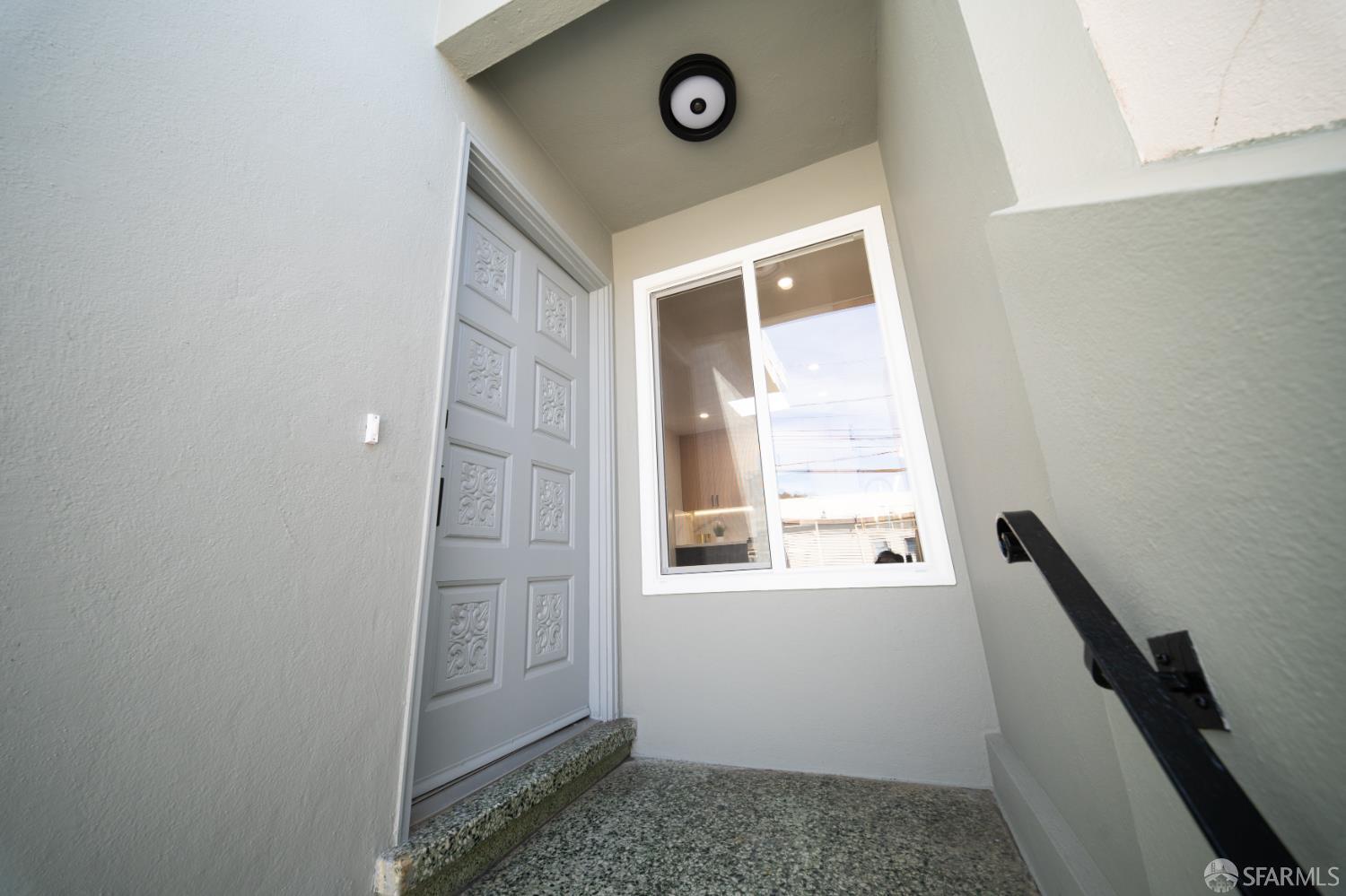 Detail Gallery Image 14 of 59 For 239 Sawyer St, San Francisco,  CA 94134 - 2 Beds | 1 Baths