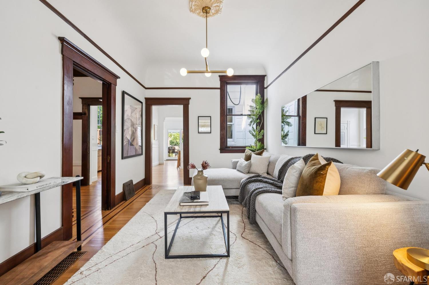 Detail Gallery Image 10 of 59 For 356 Valley St, San Francisco,  CA 94131 - 3 Beds | 2 Baths