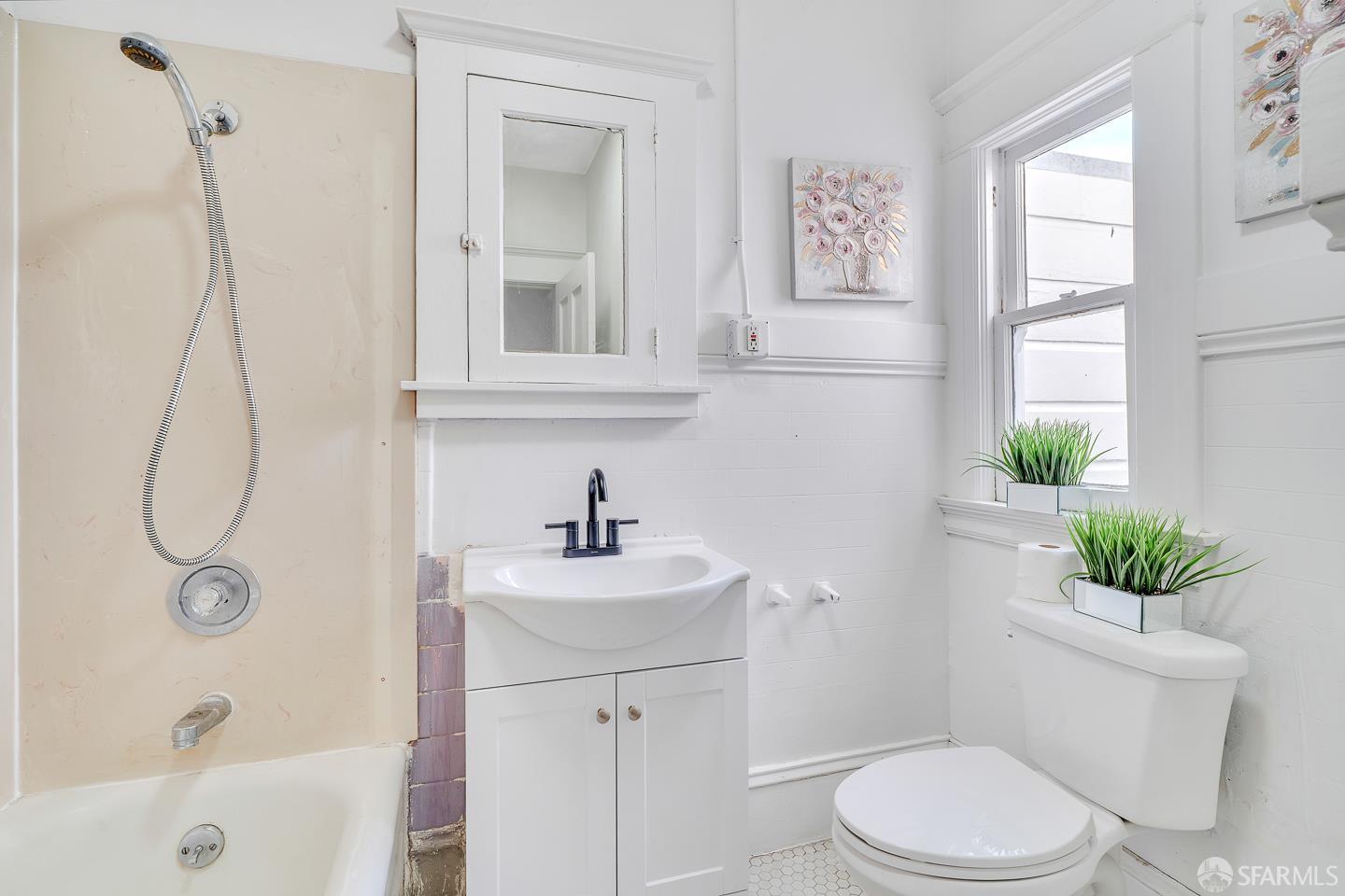 Detail Gallery Image 29 of 36 For 1614 Balboa St, San Francisco,  CA 94121 - – Beds | – Baths