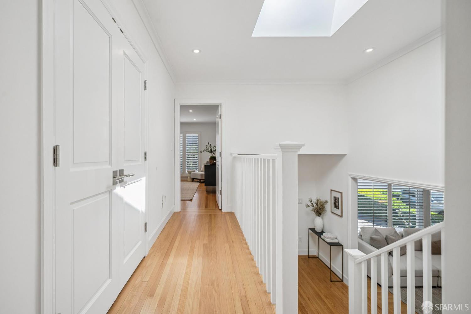 Detail Gallery Image 30 of 94 For 79 Collins St, San Francisco,  CA 94109 - 5 Beds | 3/1 Baths