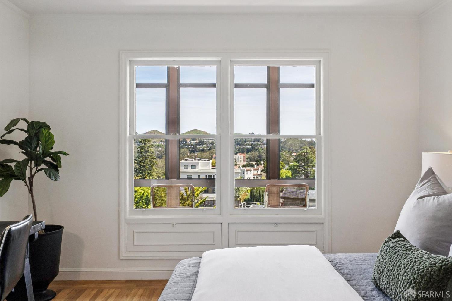 Detail Gallery Image 28 of 64 For 2062 10th Ave, San Francisco,  CA 94116 - 4 Beds | 2 Baths