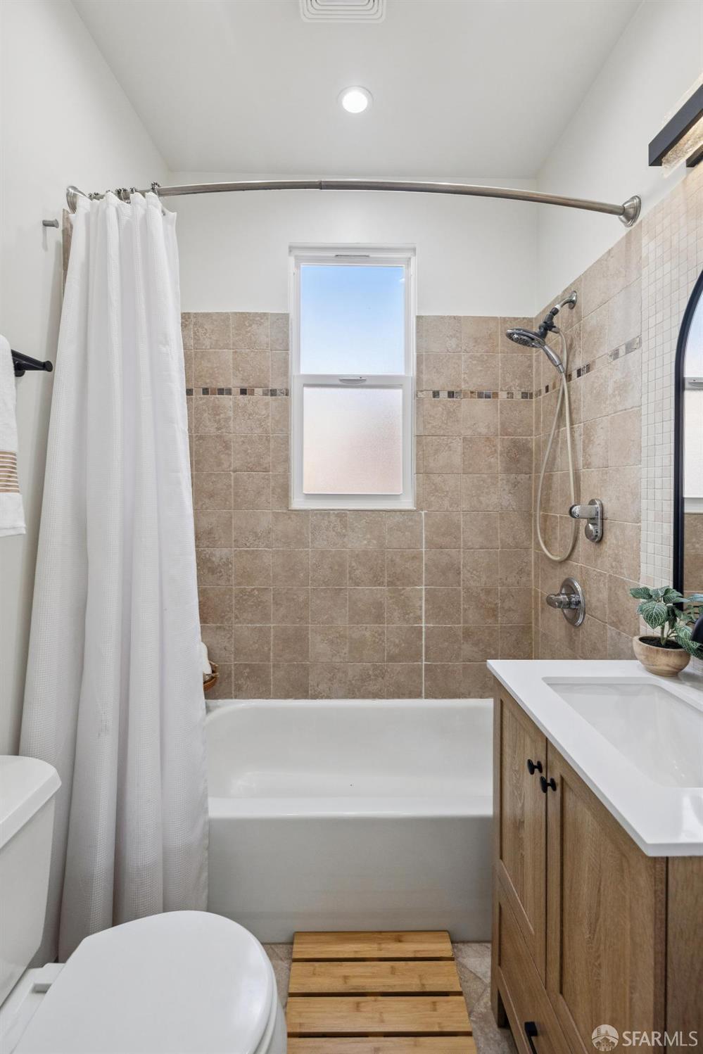 Photo #29: 425073362 Listing: Photo #29