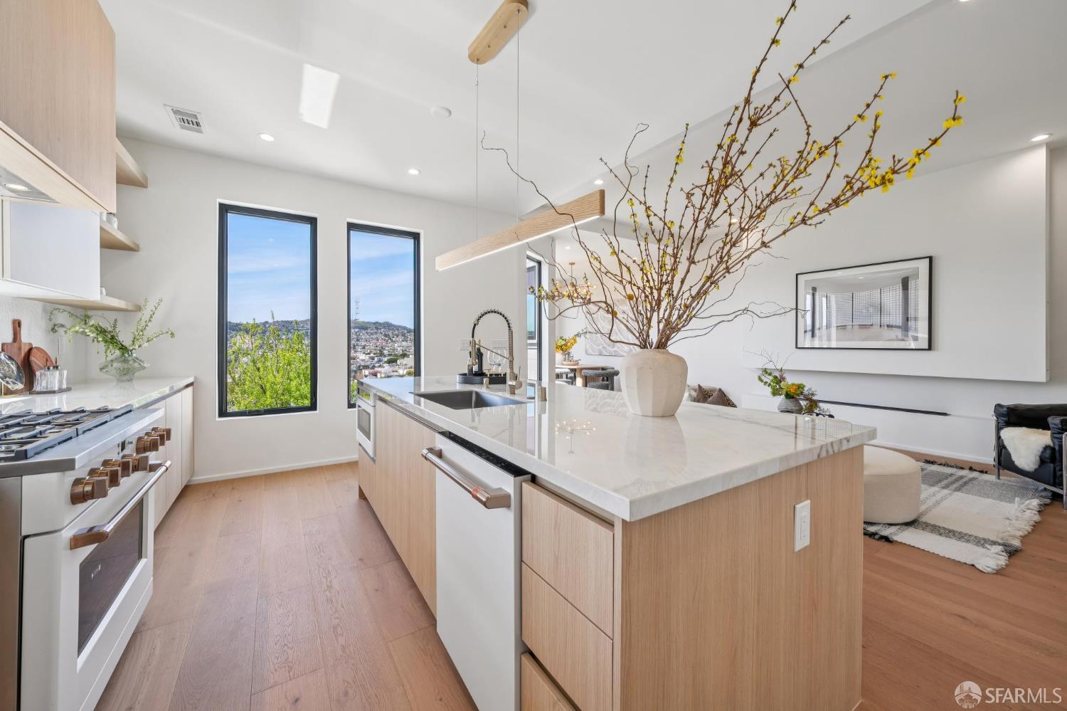 Detail Gallery Image 12 of 73 For 1390 Rhode Island St, San Francisco,  CA 94107 - – Beds | – Baths