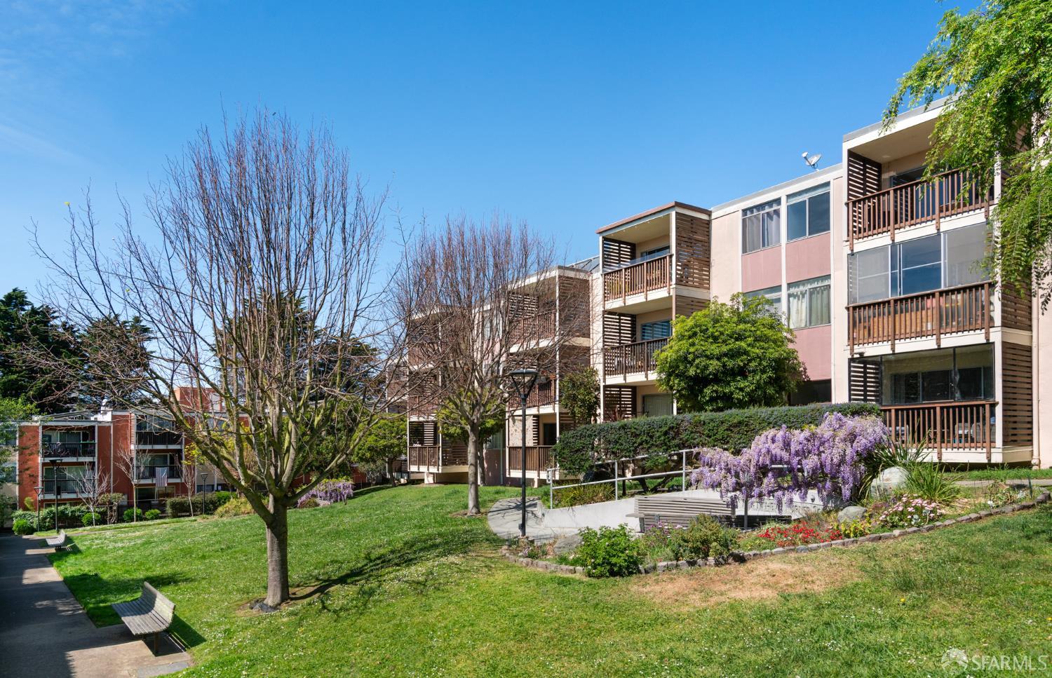 Photo #29: 426114543 Listing: Photo #29