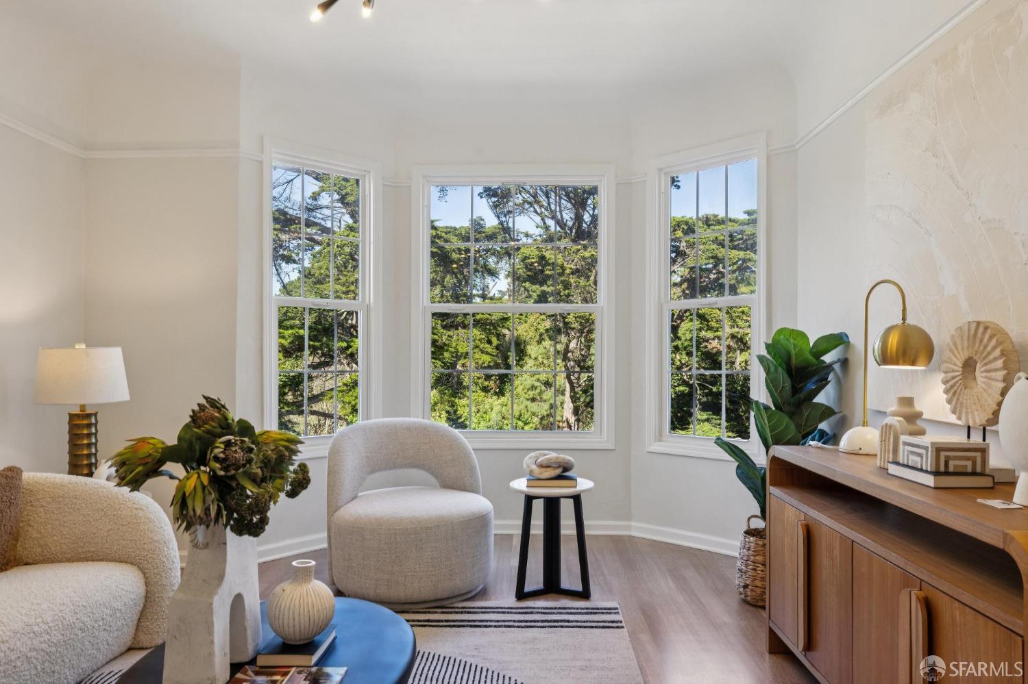 Photo #6: 425073362 Listing: Photo #6