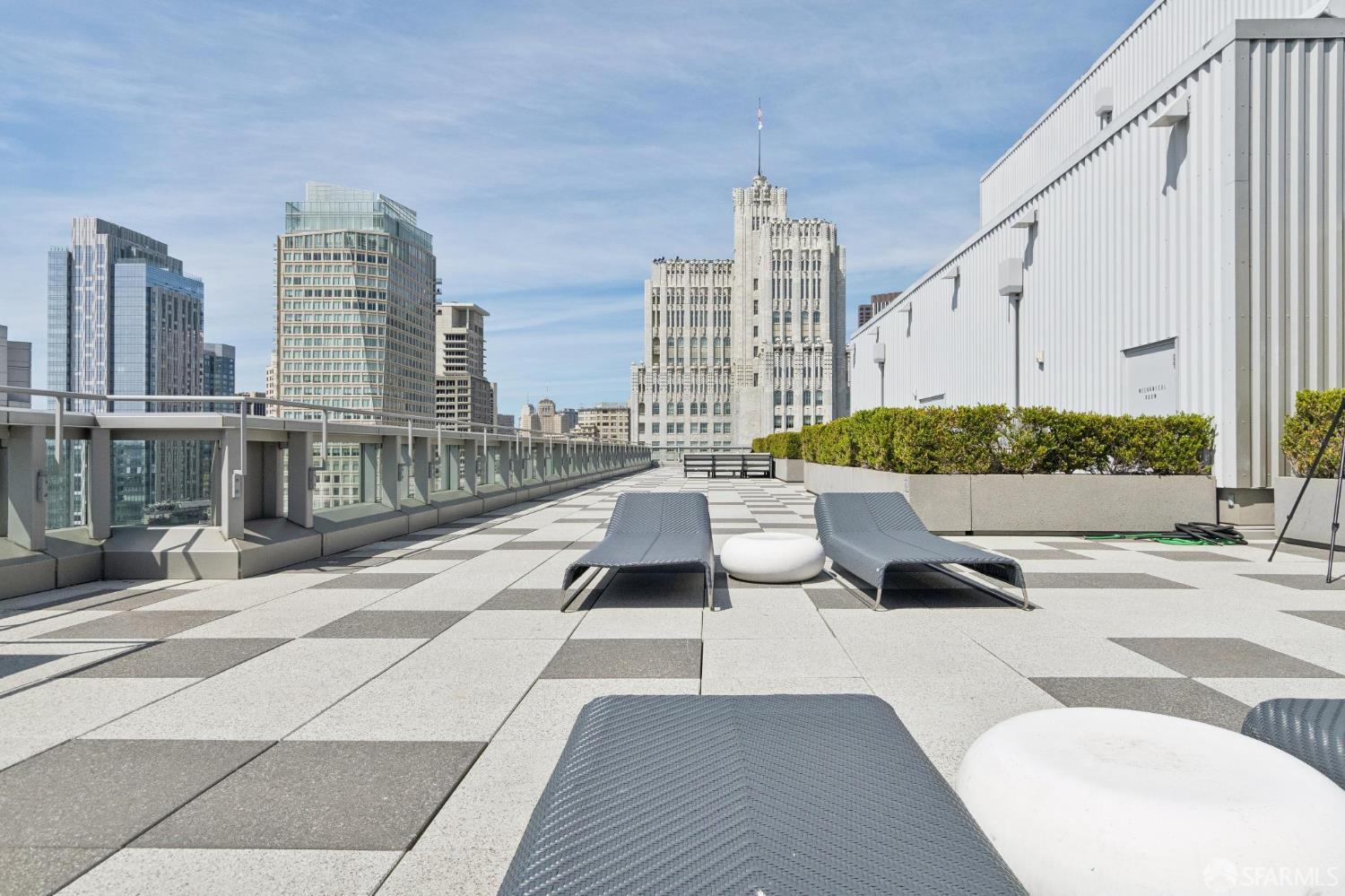 Photo #35: 426105943 Listing: Photo #35