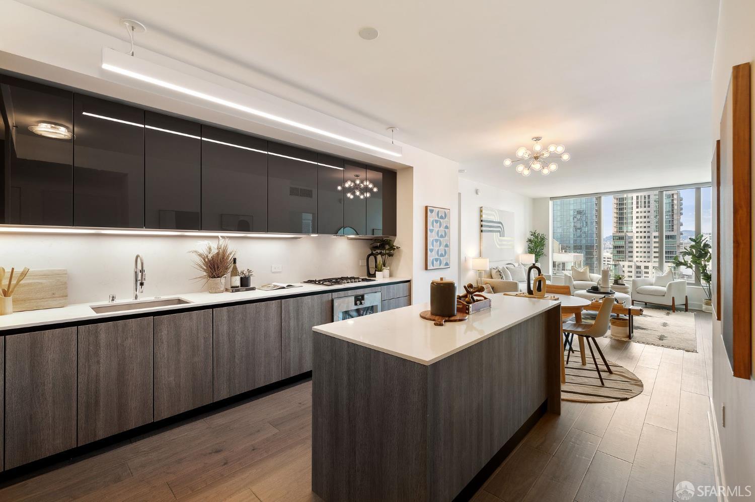 Detail Gallery Image 2 of 38 For 338 Main St 18f,  San Francisco,  CA 94105 - 2 Beds | 2 Baths