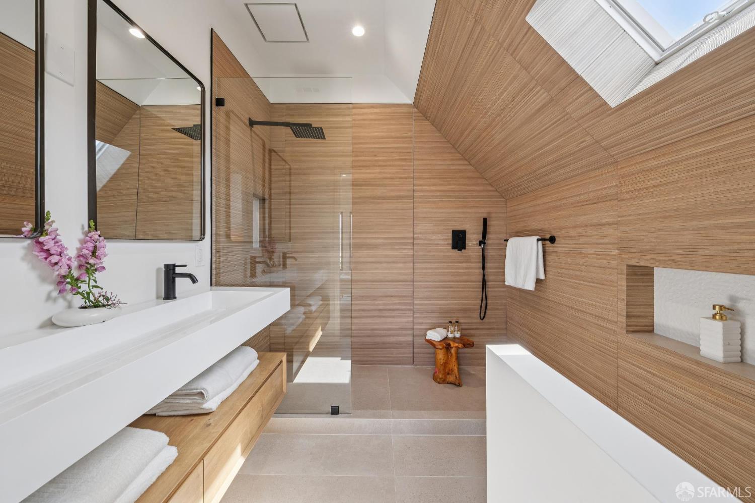 Detail Gallery Image 27 of 73 For 1390 Rhode Island St, San Francisco,  CA 94107 - – Beds | – Baths