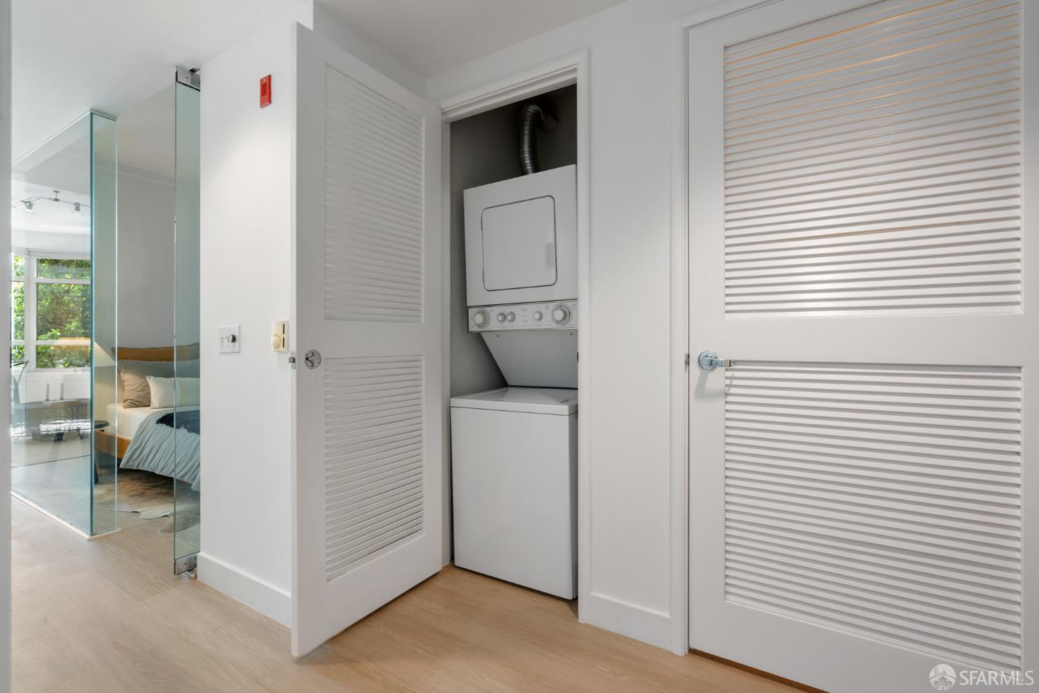 Photo #24: 426116270 Listing: Photo #24