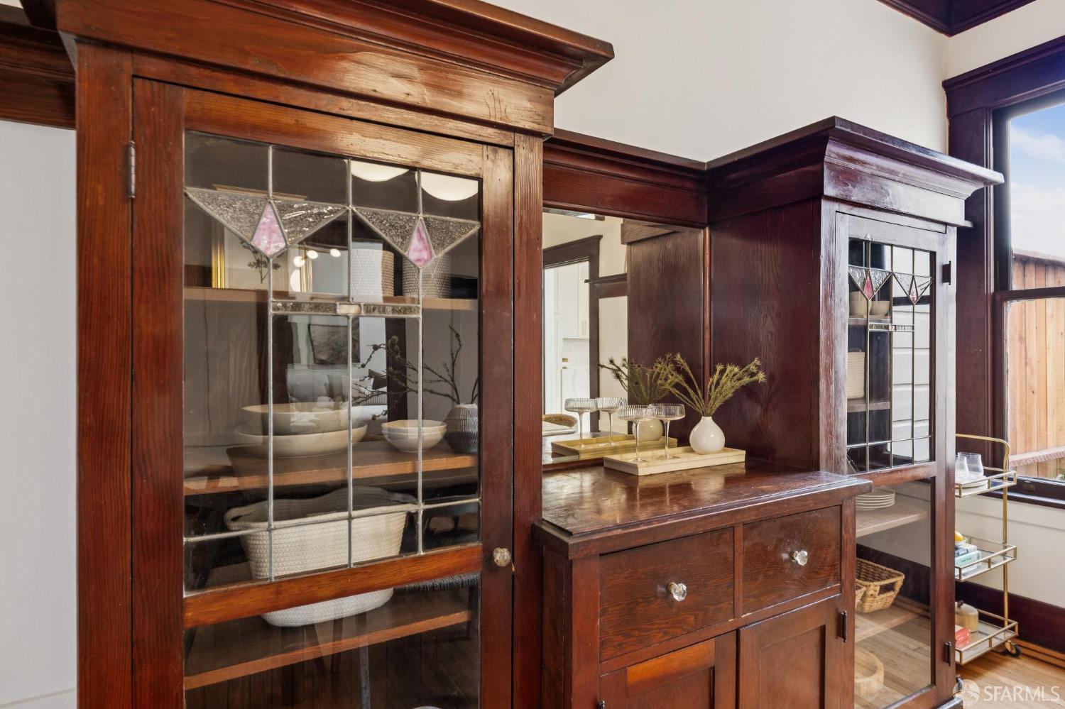 Detail Gallery Image 13 of 59 For 356 Valley St, San Francisco,  CA 94131 - 3 Beds | 2 Baths