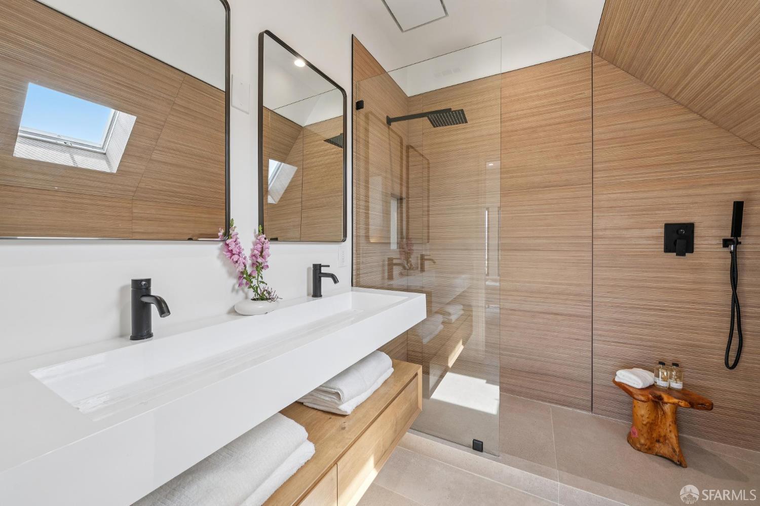 Photo #34: 426114756 Listing: Photo #34