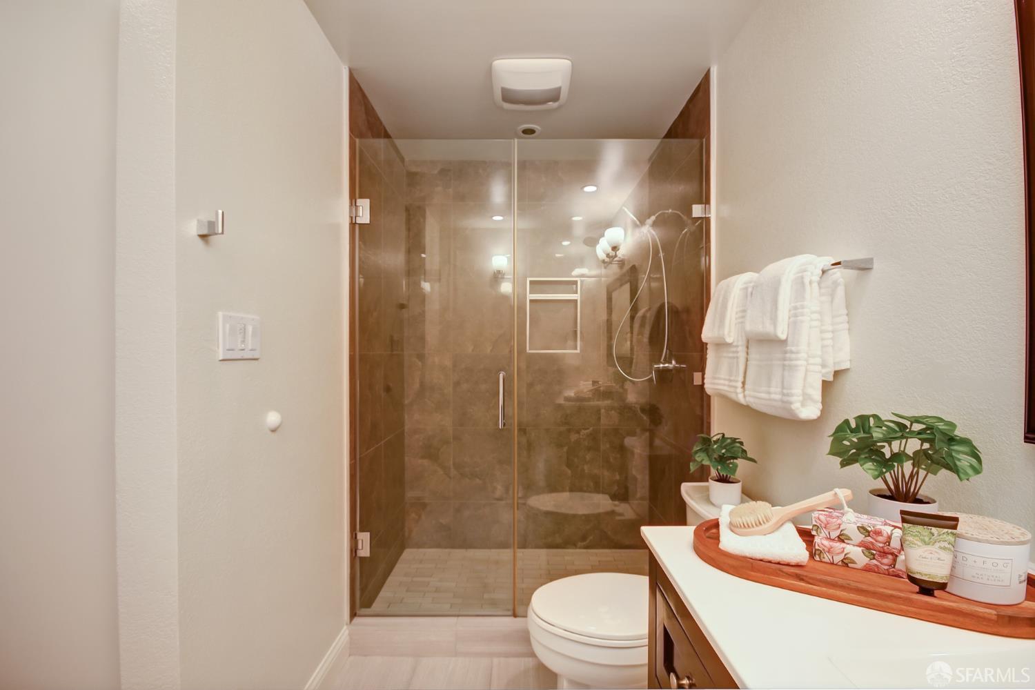 Detail Gallery Image 37 of 55 For 1171 Compass Ln #209,  Foster City,  CA 94404 - 2 Beds | 2 Baths