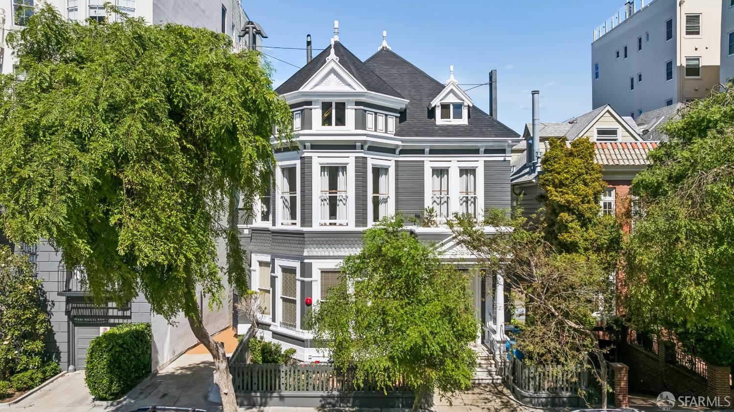 Detail Gallery Image 10 of 16 For 1756 Broadway St, San Francisco,  CA 94123 - – Beds | – Baths