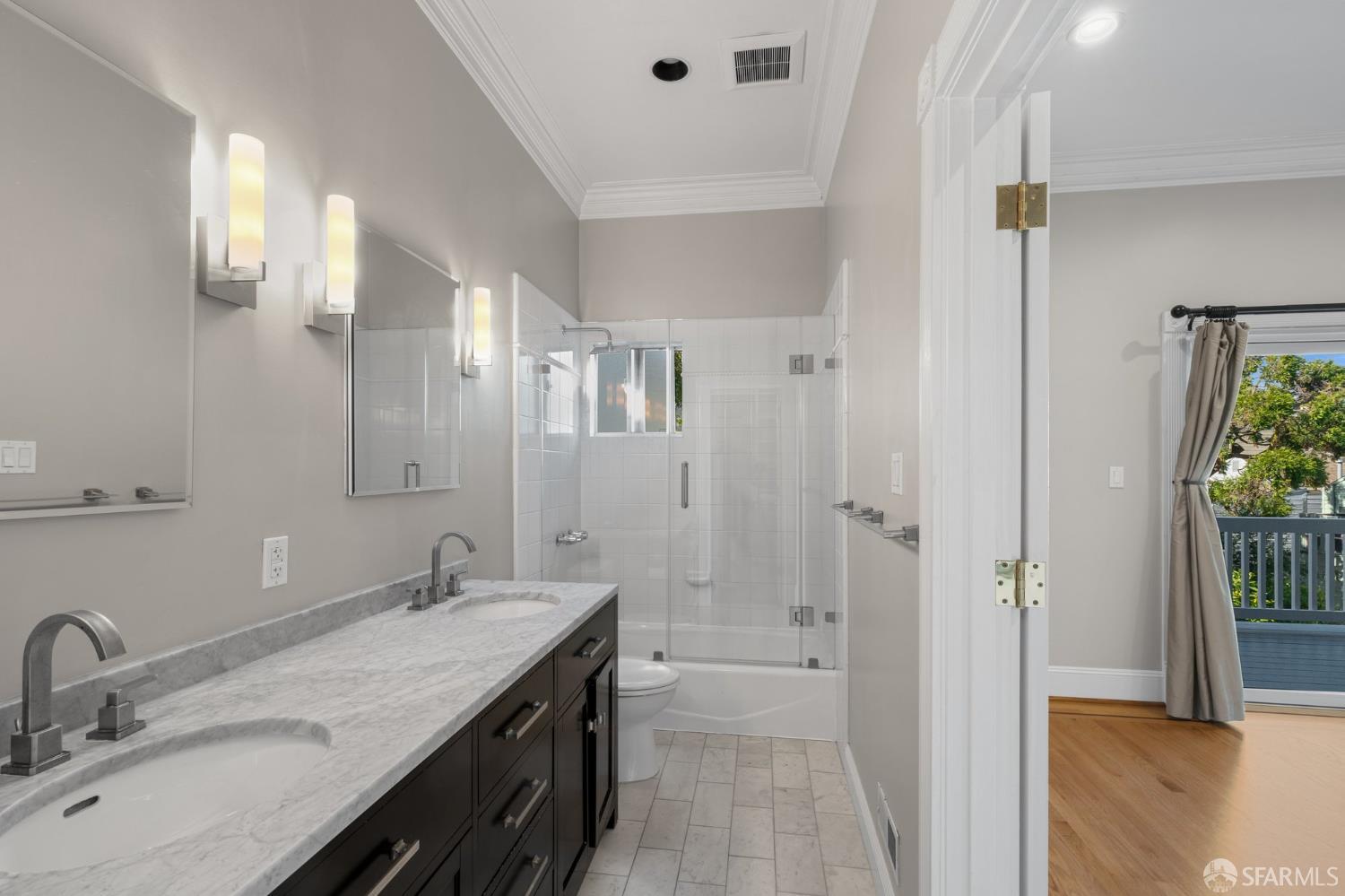 Photo #5: 426116329 Listing: Photo #5