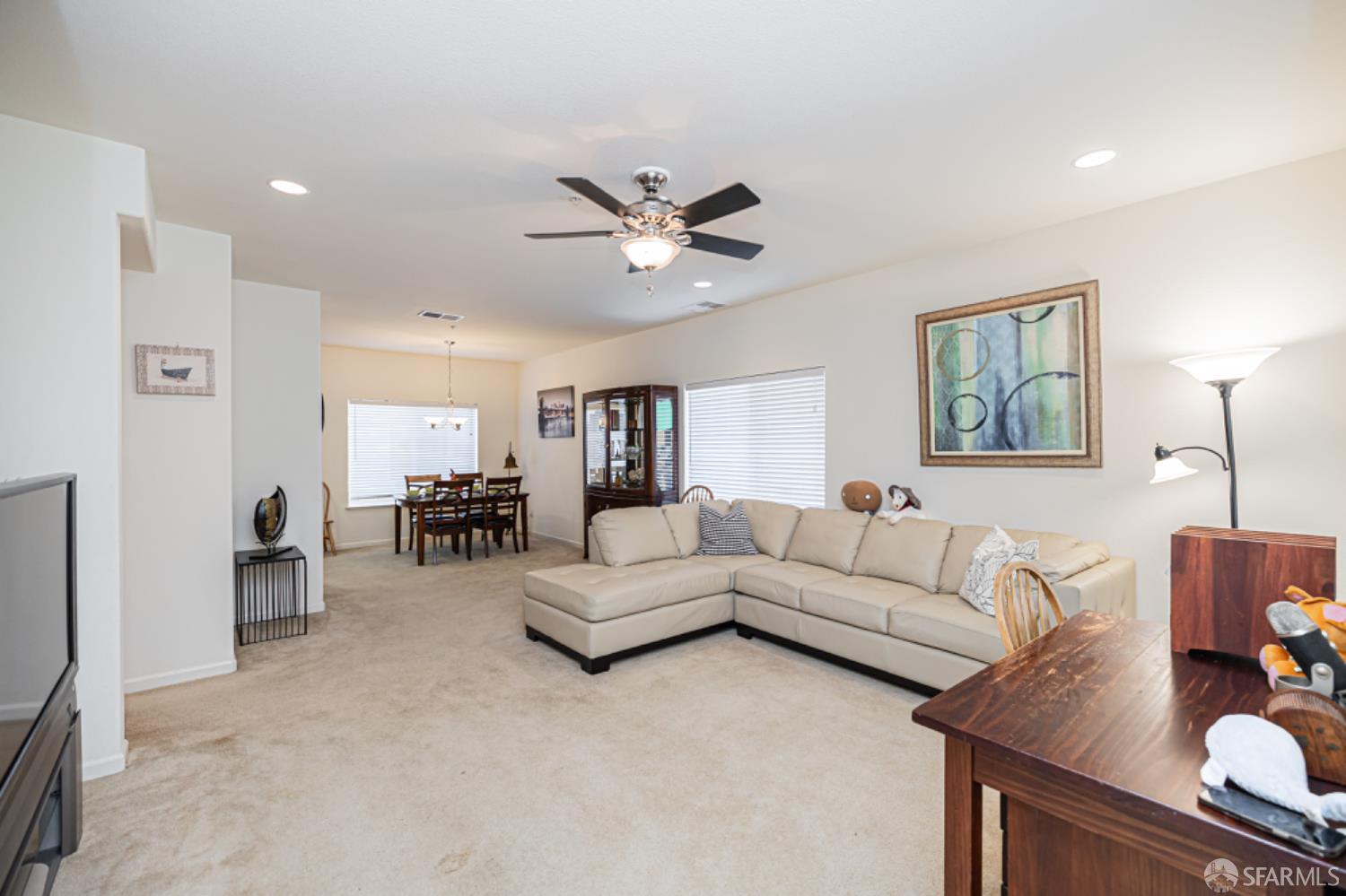 Detail Gallery Image 2 of 12 For 16449 Liberty St, San Leandro,  CA 94578 - 3 Beds | 2/1 Baths