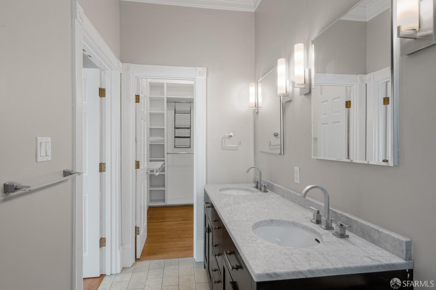 Photo #6: 426116329 Listing: Photo #6