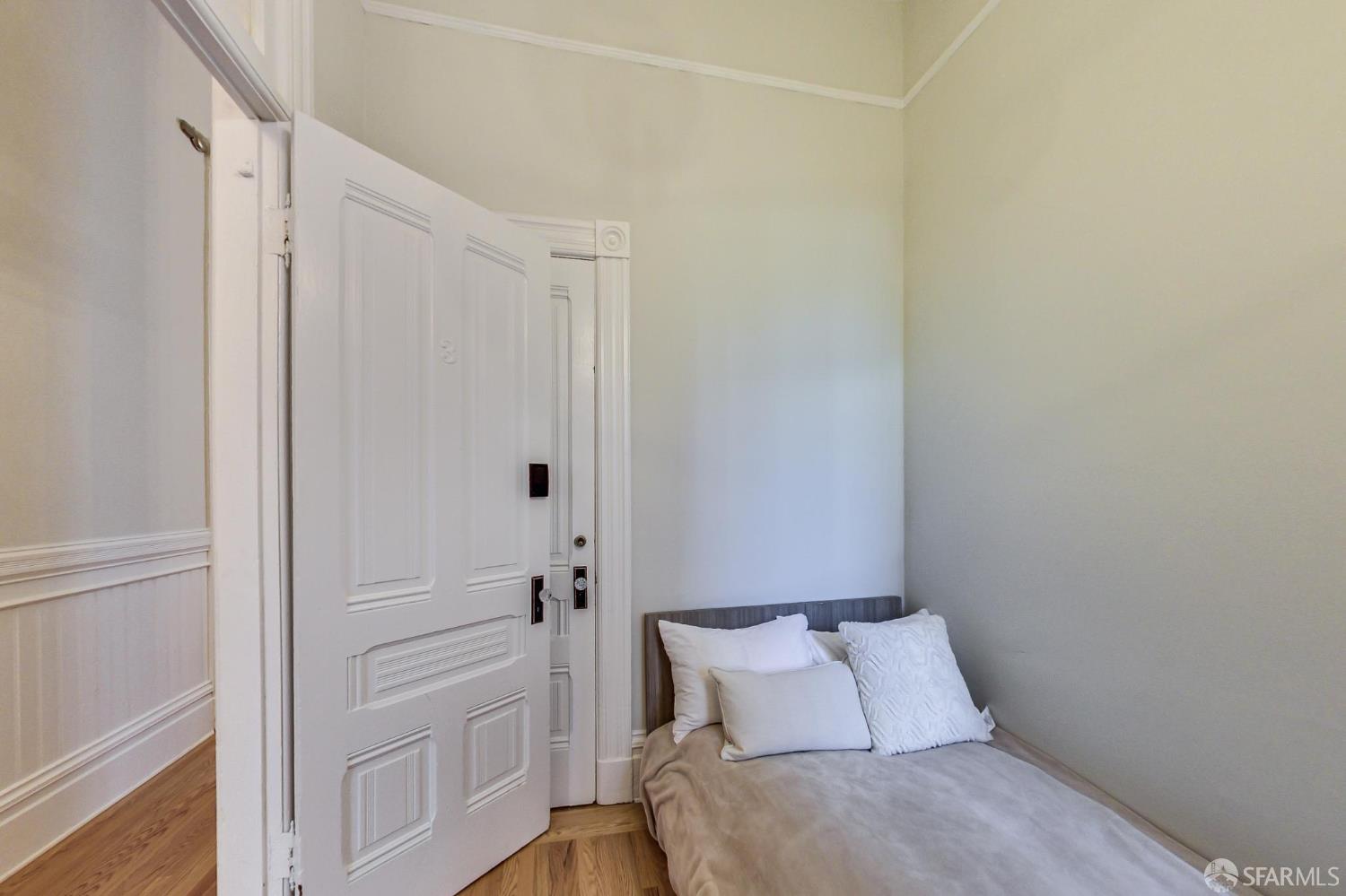 Photo #23: 426116352 Listing: Photo #23