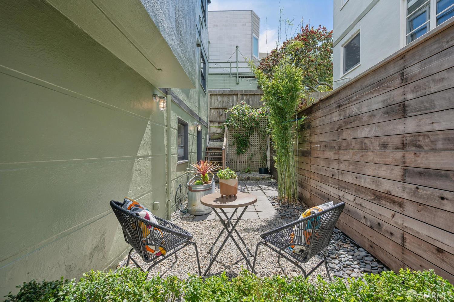 Detail Gallery Image 38 of 44 For 4901 17th St, San Francisco,  CA 94117 - 2 Beds | 1 Baths