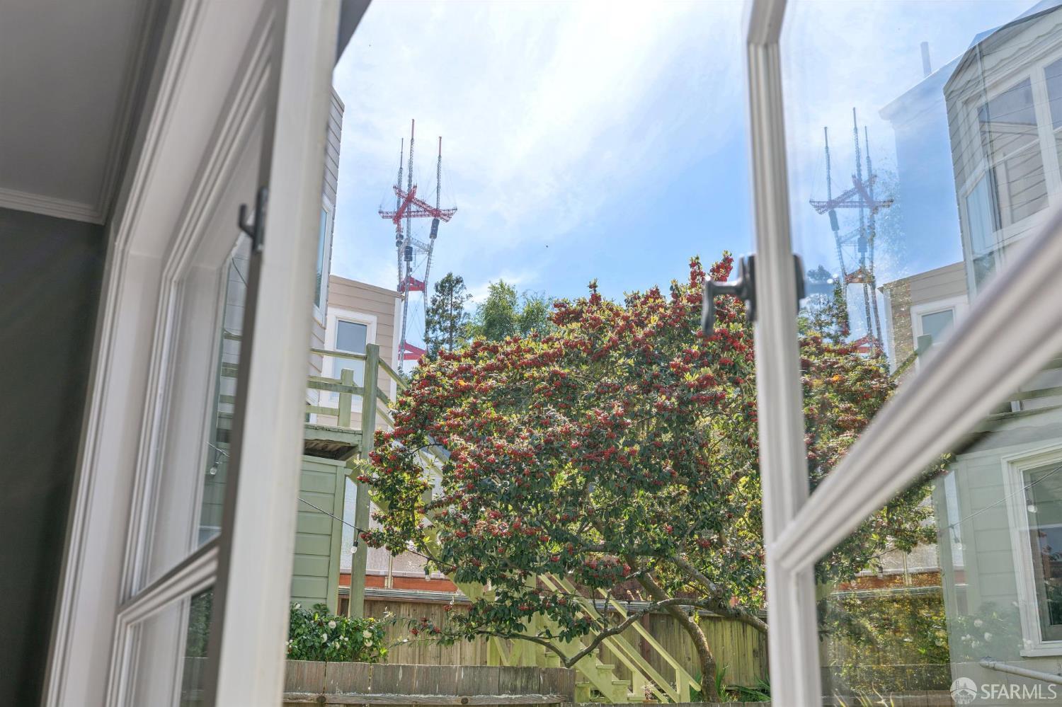 Detail Gallery Image 16 of 44 For 4901 17th St, San Francisco,  CA 94117 - 2 Beds | 1 Baths