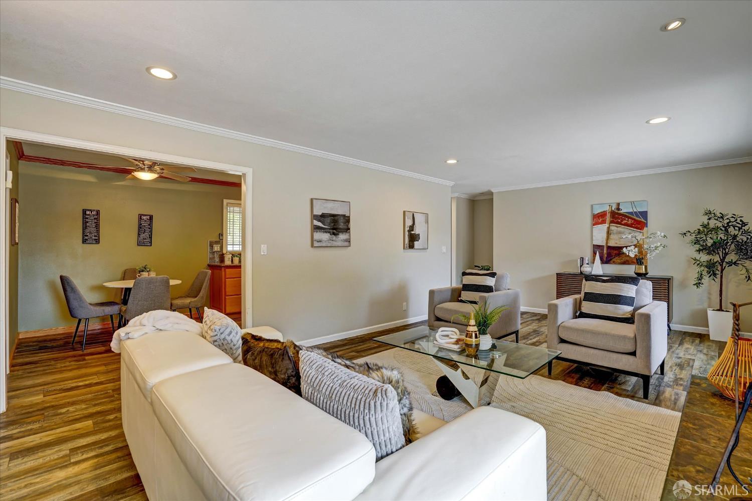 Detail Gallery Image 10 of 51 For 2290 Chateau Way, Livermore,  CA 94550 - 4 Beds | 3 Baths