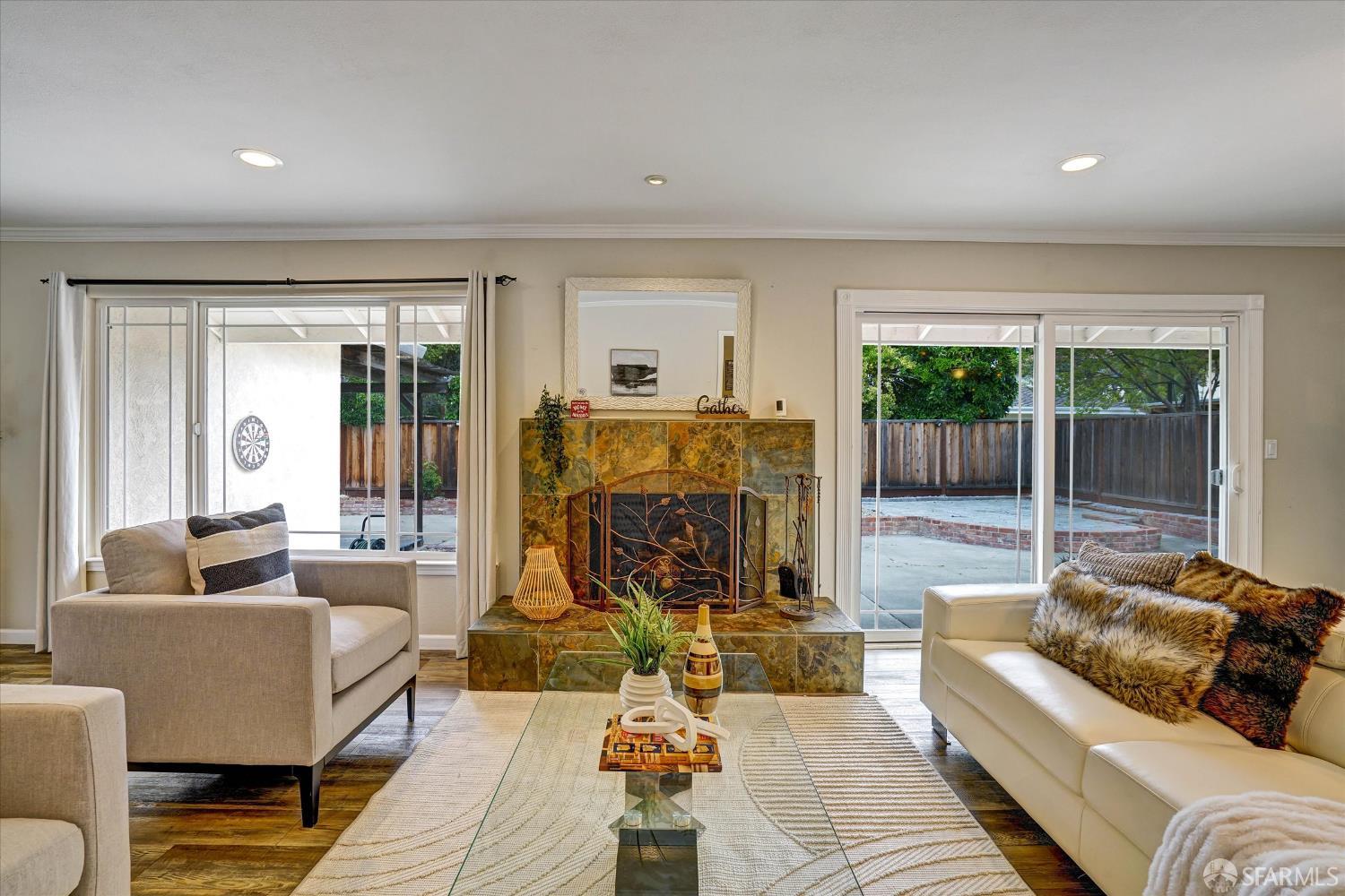 Detail Gallery Image 8 of 51 For 2290 Chateau Way, Livermore,  CA 94550 - 4 Beds | 3 Baths