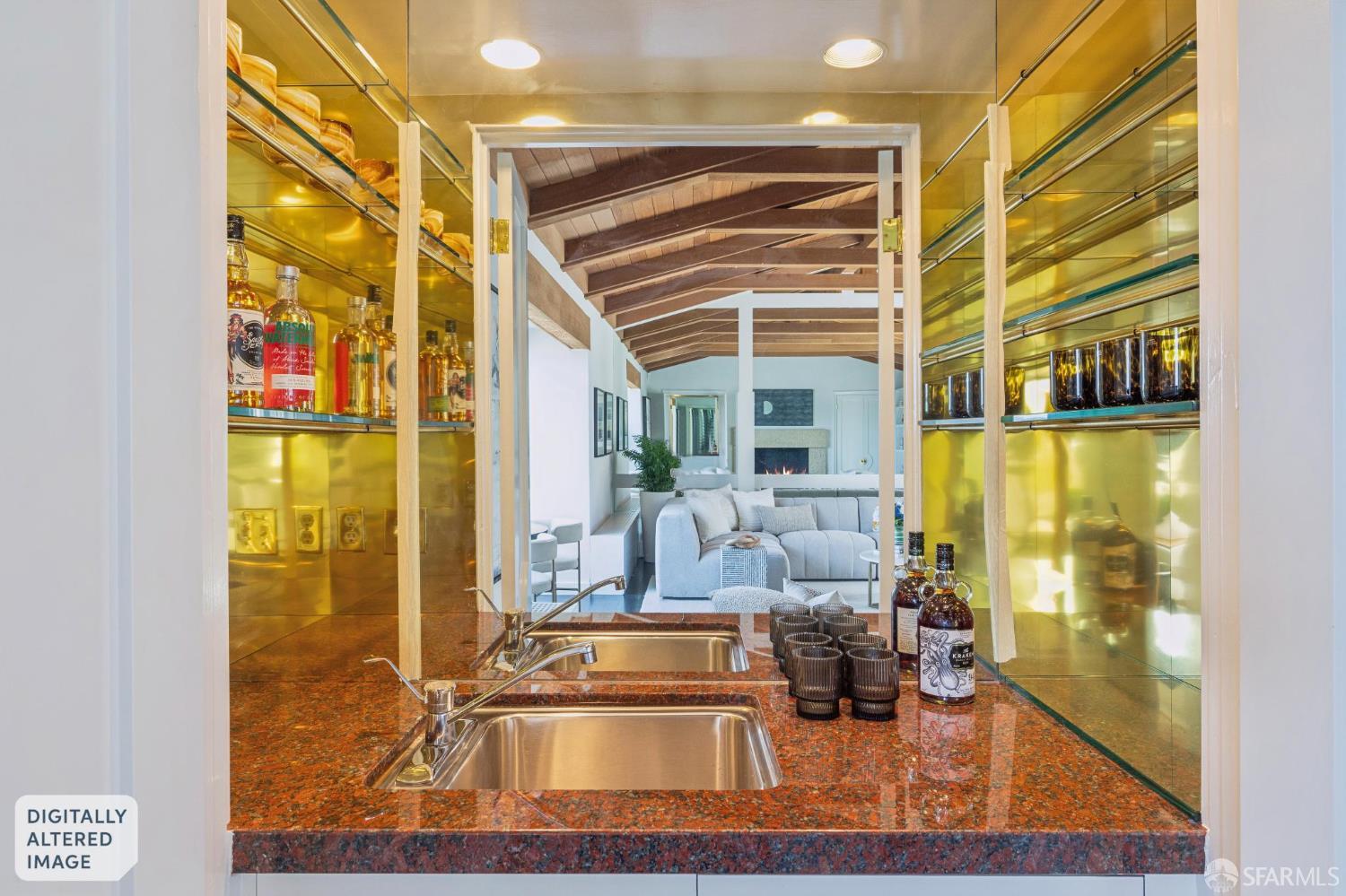 Detail Gallery Image 45 of 62 For 2684 Green St, San Francisco,  CA 94123 - 4 Beds | 4/1 Baths