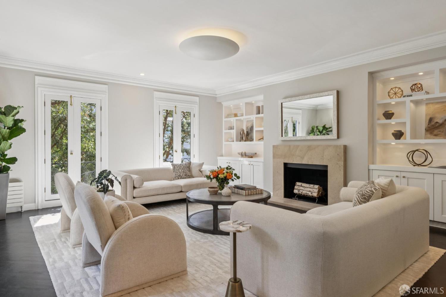 Detail Gallery Image 6 of 62 For 2684 Green St, San Francisco,  CA 94123 - 4 Beds | 4/1 Baths