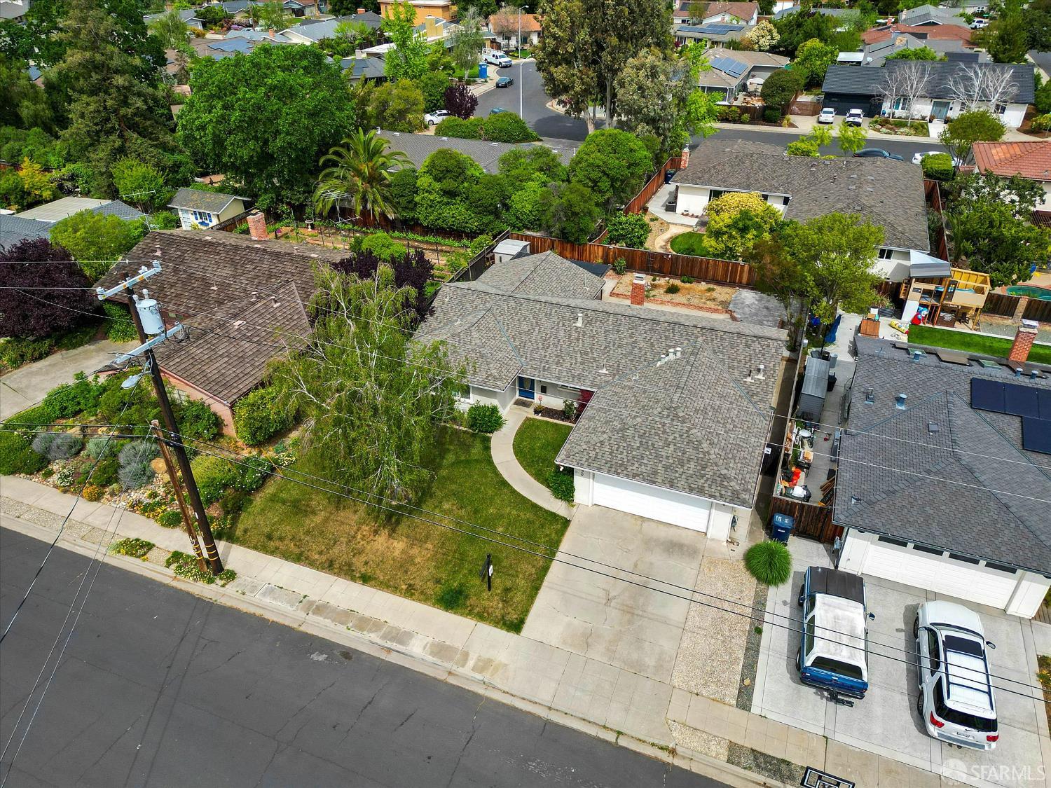 Detail Gallery Image 41 of 51 For 2290 Chateau Way, Livermore,  CA 94550 - 4 Beds | 3 Baths