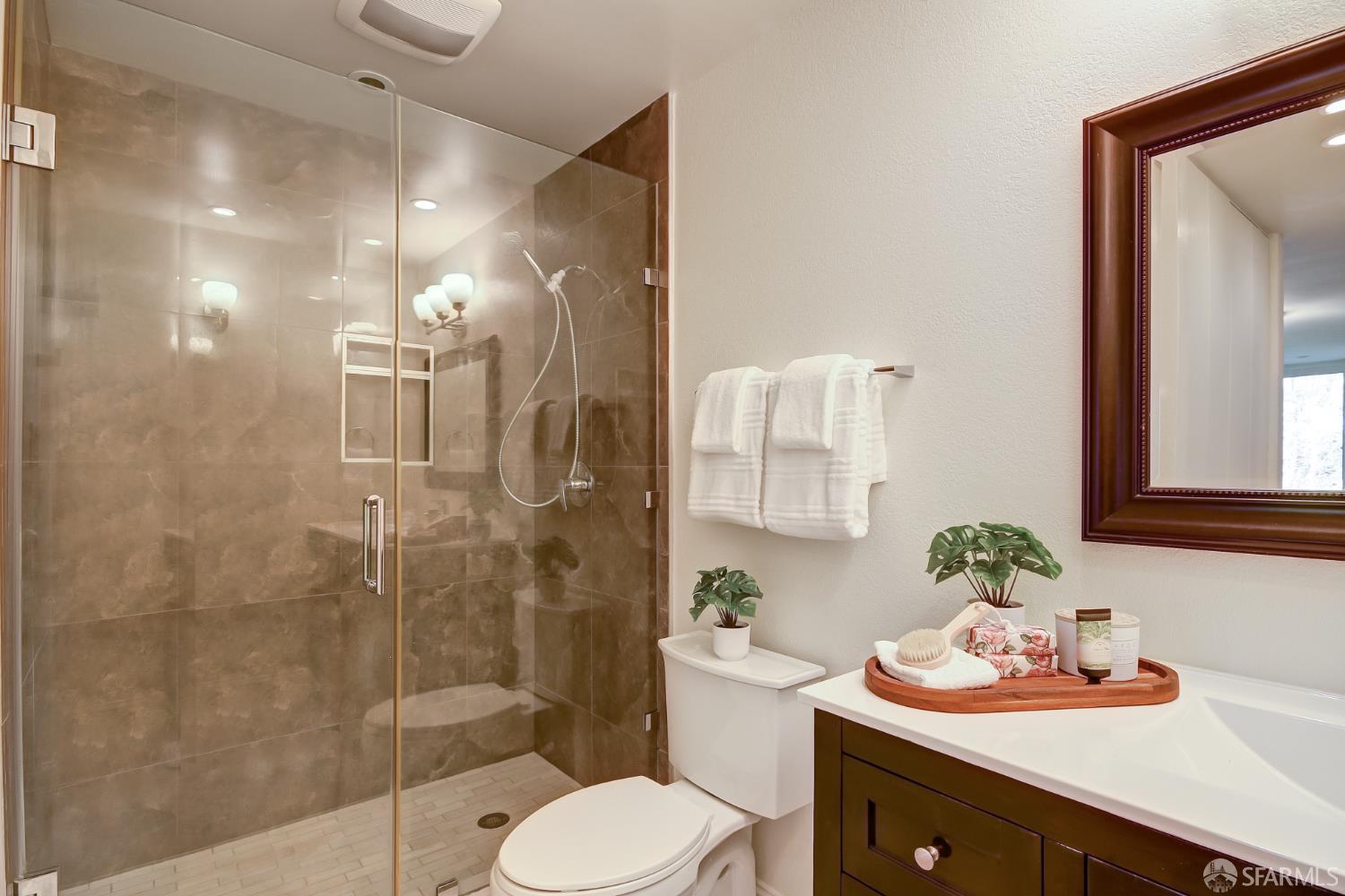 Detail Gallery Image 38 of 55 For 1171 Compass Ln #209,  Foster City,  CA 94404 - 2 Beds | 2 Baths