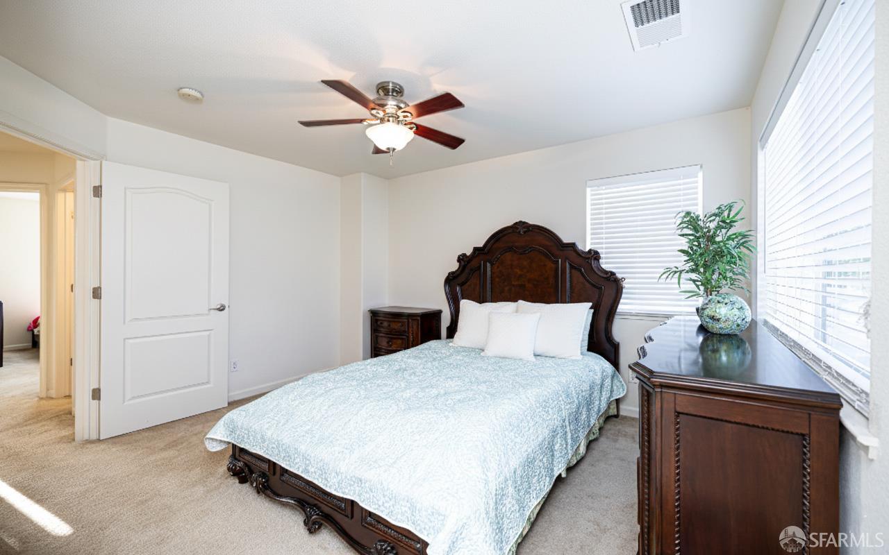 Detail Gallery Image 8 of 12 For 16449 Liberty St, San Leandro,  CA 94578 - 3 Beds | 2/1 Baths