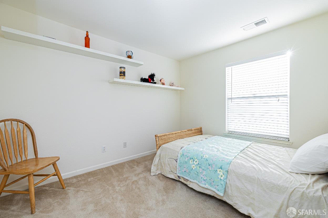 Detail Gallery Image 6 of 12 For 16449 Liberty St, San Leandro,  CA 94578 - 3 Beds | 2/1 Baths