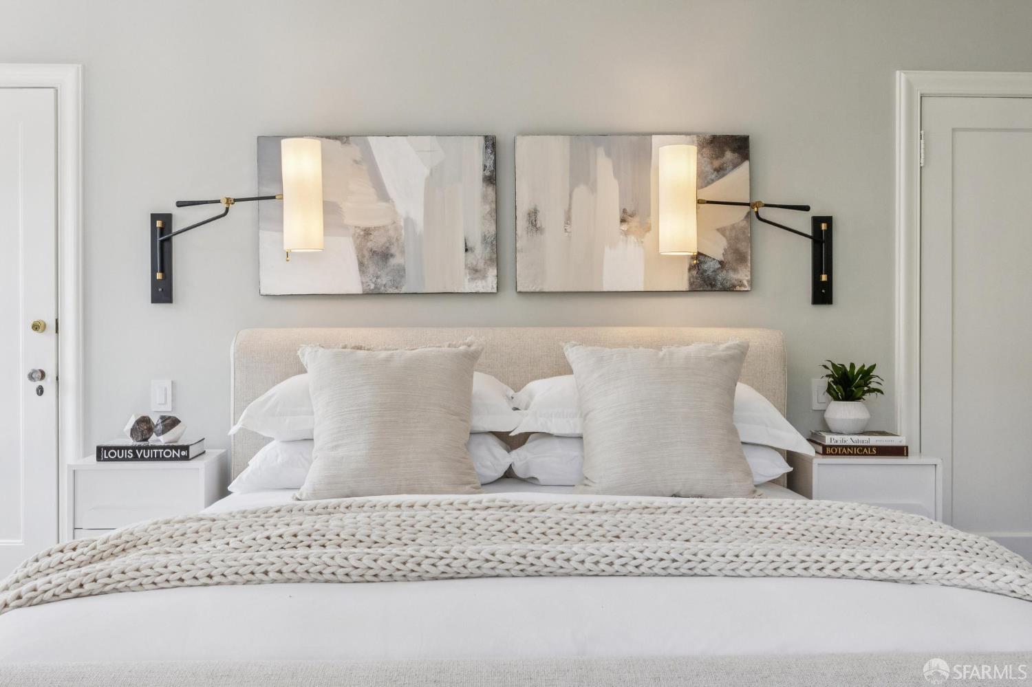 Detail Gallery Image 23 of 62 For 2684 Green St, San Francisco,  CA 94123 - 4 Beds | 4/1 Baths