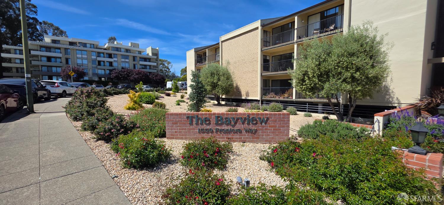 Detail Gallery Image 2 of 29 For 1550 Frontera Way #109,  Millbrae,  CA 94030 - 2 Beds | 2 Baths