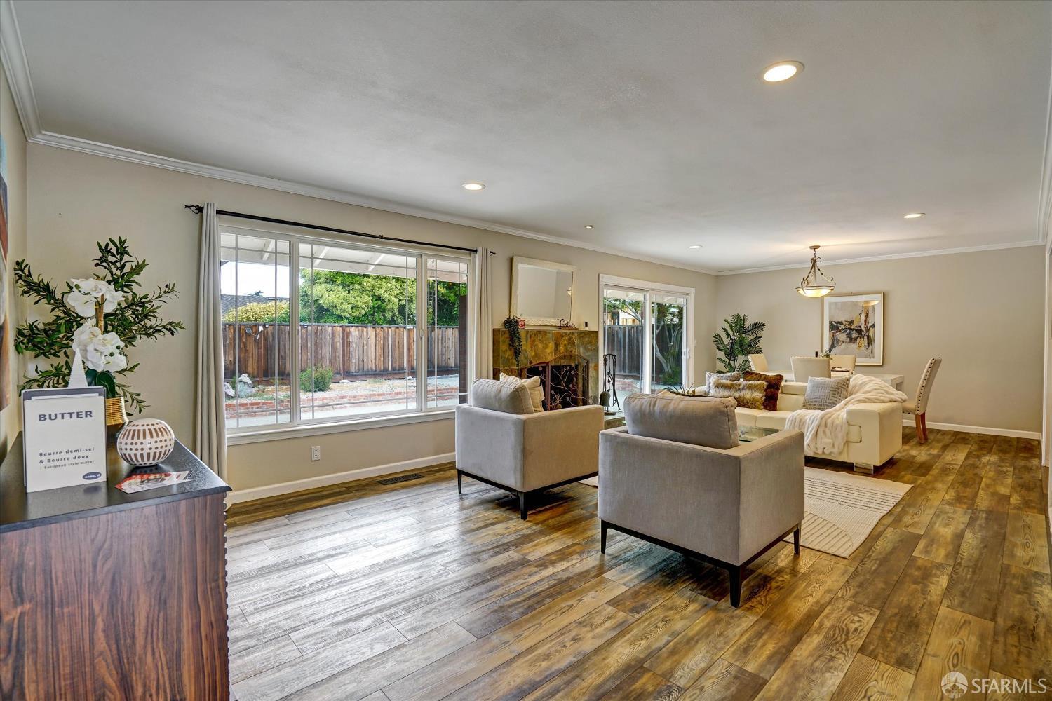 Detail Gallery Image 5 of 51 For 2290 Chateau Way, Livermore,  CA 94550 - 4 Beds | 3 Baths