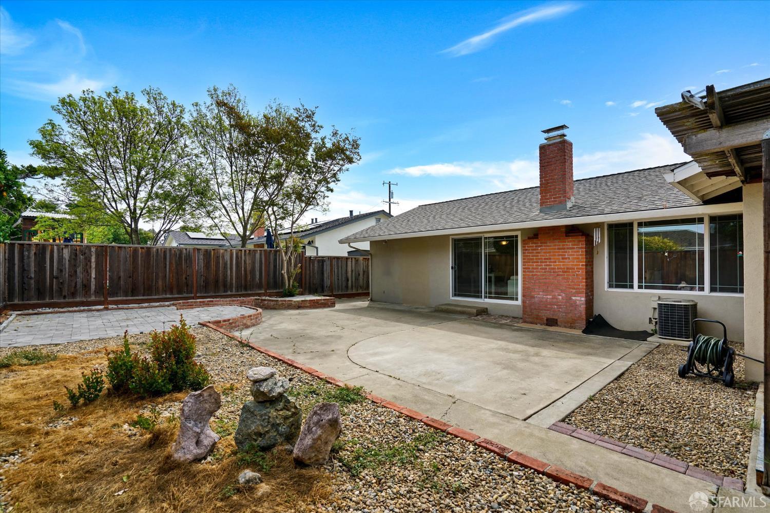 Detail Gallery Image 32 of 51 For 2290 Chateau Way, Livermore,  CA 94550 - 4 Beds | 3 Baths