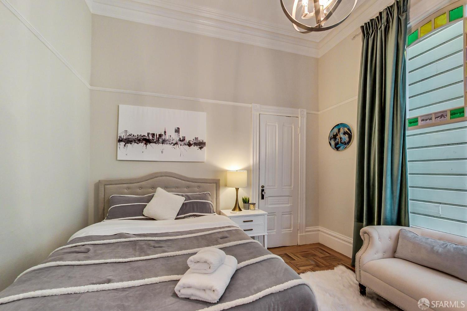 Photo #11: 426116352 Listing: Photo #11