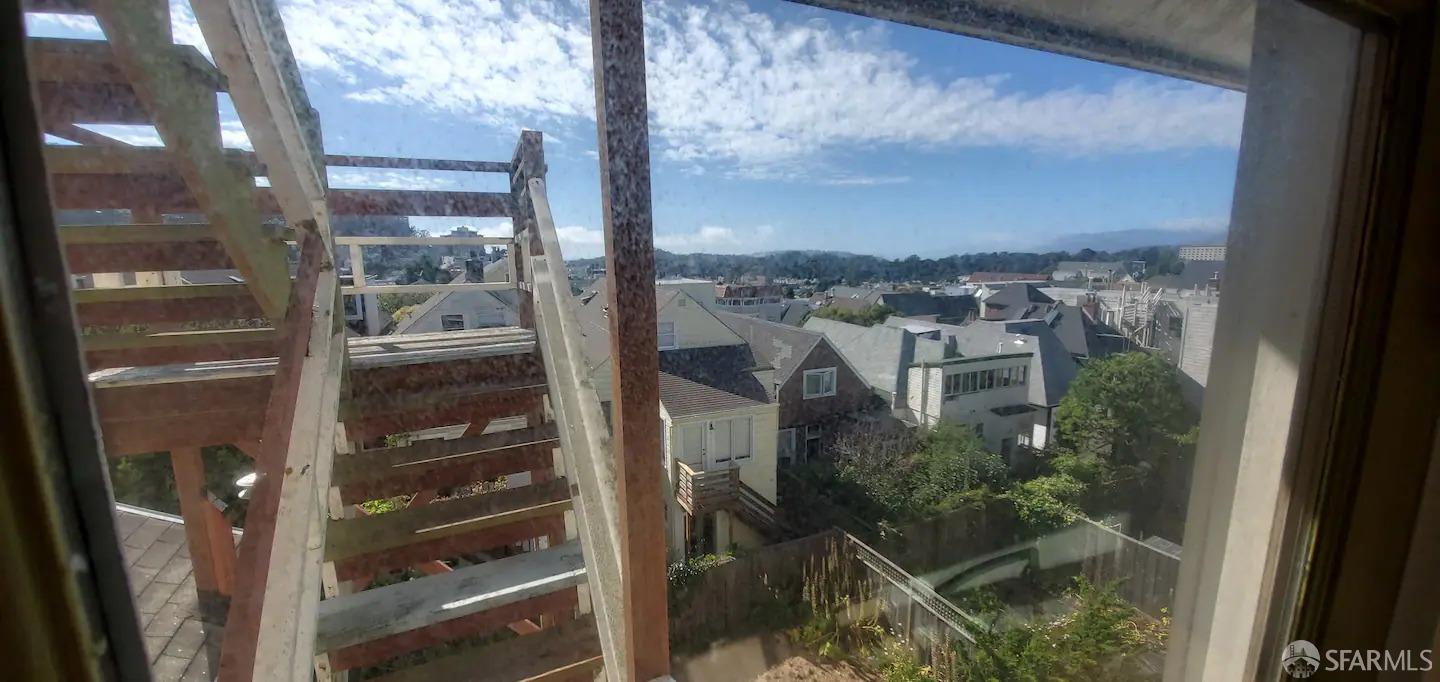 Detail Gallery Image 23 of 53 For 905 Ashbury St, San Francisco,  CA 94117 - – Beds | – Baths