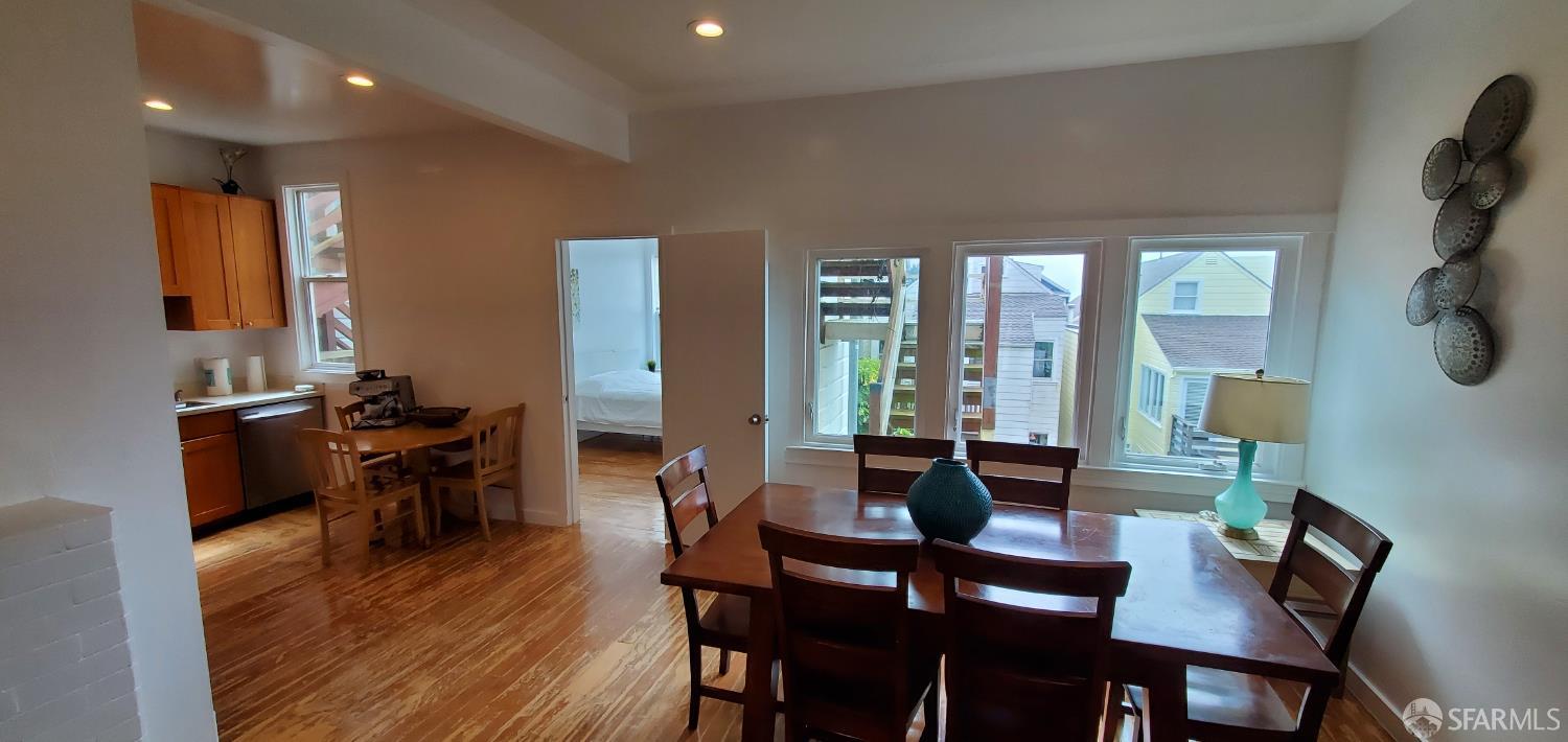 Detail Gallery Image 4 of 53 For 905 Ashbury St, San Francisco,  CA 94117 - – Beds | – Baths