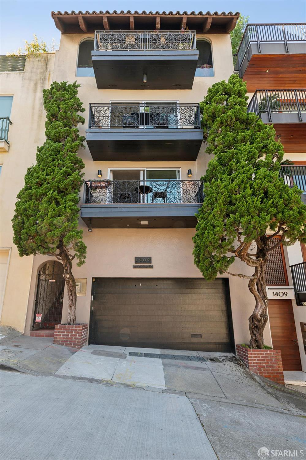 Photo #2: 426116473 Listing: Photo #2