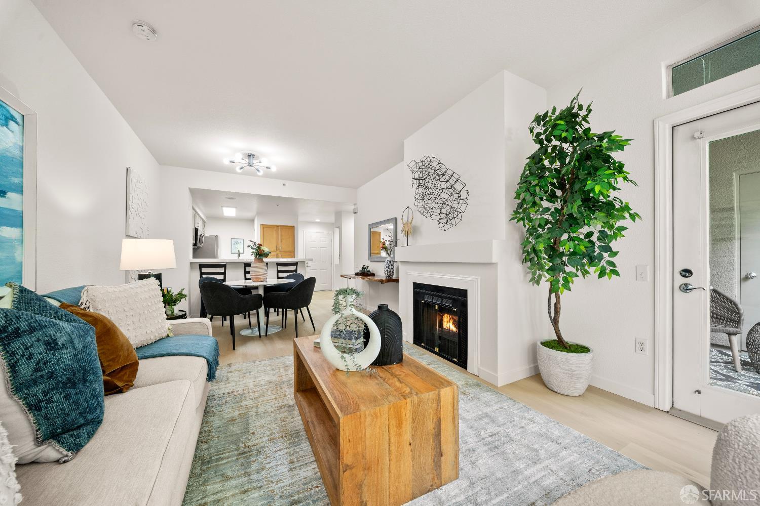 Detail Gallery Image 13 of 26 For 320 Caldecott Ln #116,  Oakland,  CA 94618 - 1 Beds | 1 Baths