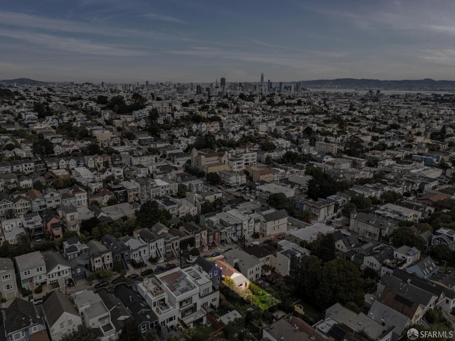 Detail Gallery Image 33 of 36 For 543 Jersey St, San Francisco,  CA 94114 - 3 Beds | 1 Baths