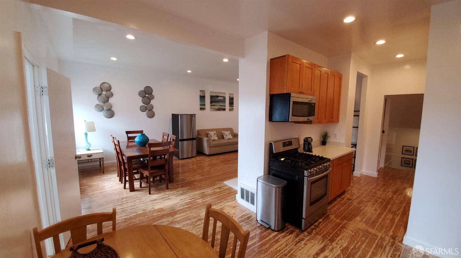 Detail Gallery Image 42 of 53 For 905 Ashbury St, San Francisco,  CA 94117 - – Beds | – Baths